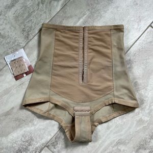 Bellefit Dual-Closure Postpartum Girdle